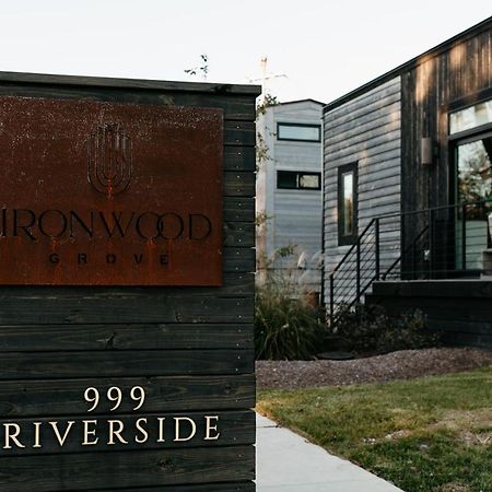 Ironwood Grove, Tiny House Hotel ナッシュビル エクステリア 写真