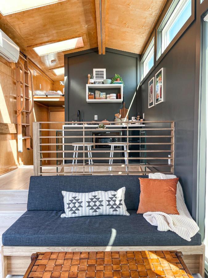 Ironwood Grove, Tiny House Hotel ナッシュビル エクステリア 写真